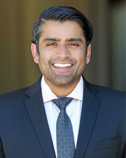 Khanani Faculty Headshot