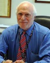 Lowell E. Schnipper, MD