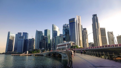 Participants will join a 3.8-km run along the beautiful Singapore harbor front.