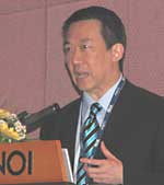 John Chang, MD, addressed APACRS about ICLs in Asian eyes