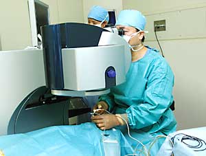 Use of the Allegretto Wave Concerto 500-Hz excimer laser has reduced procedure time