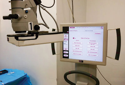 This microscope-mounted intraoperative aberrometer is used to measure the refraction and astigmatism of the eye during cataract surgery.