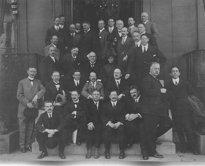 Shown are attendees at the 1910 annual meeting of the American Orthopaedic Association