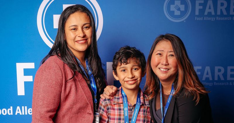 Priscilla Hernandez, Zacky Muñoz and Sung Poblete, RN, PhD, of FARE