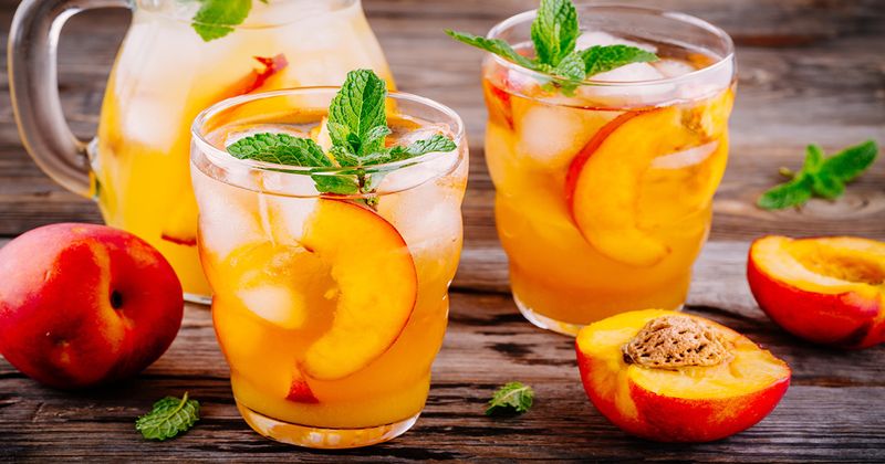 sangria with peach