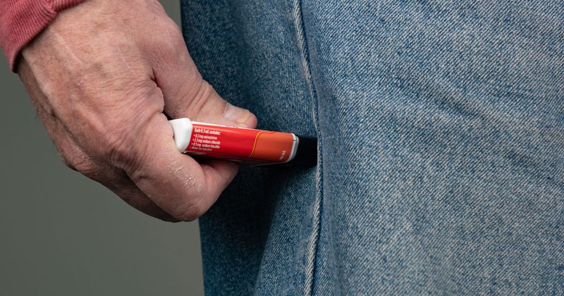 Man uses epinephrine autoinjector