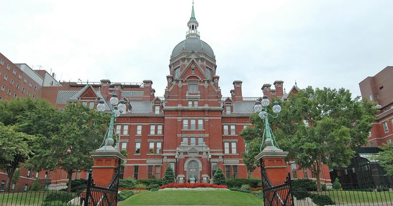 The Billings Administration Building at The Johns Hopkins Hospital. 