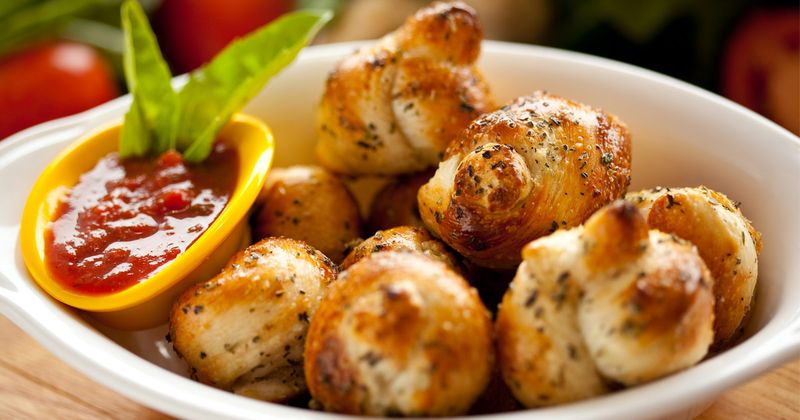 garlic knots