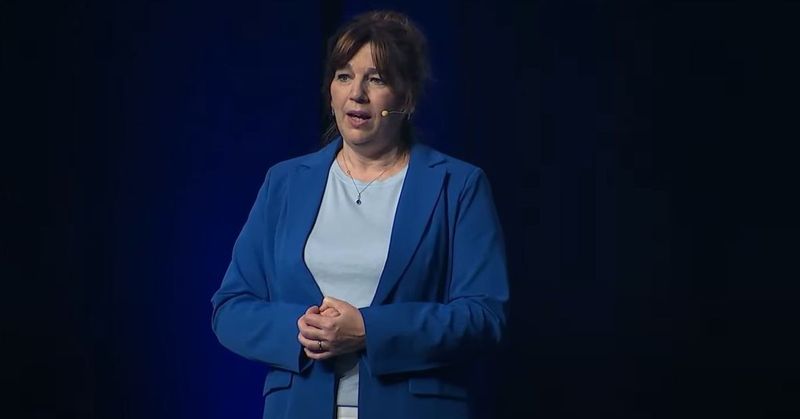 Laure Gossec, MD, PhD, treasurer of EULAR and a professor of rheumatology at Pitié-Salpêtrière University Hospital and Sorbonne University, in Paris, speaks at the EULAR 2024 Congress.