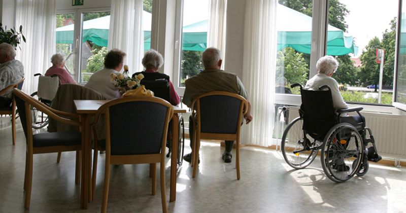 Photo of a nursing home common area