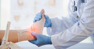 Immediate weight-bearing post ankle ligament surgery may yield faster recovery vs. casting