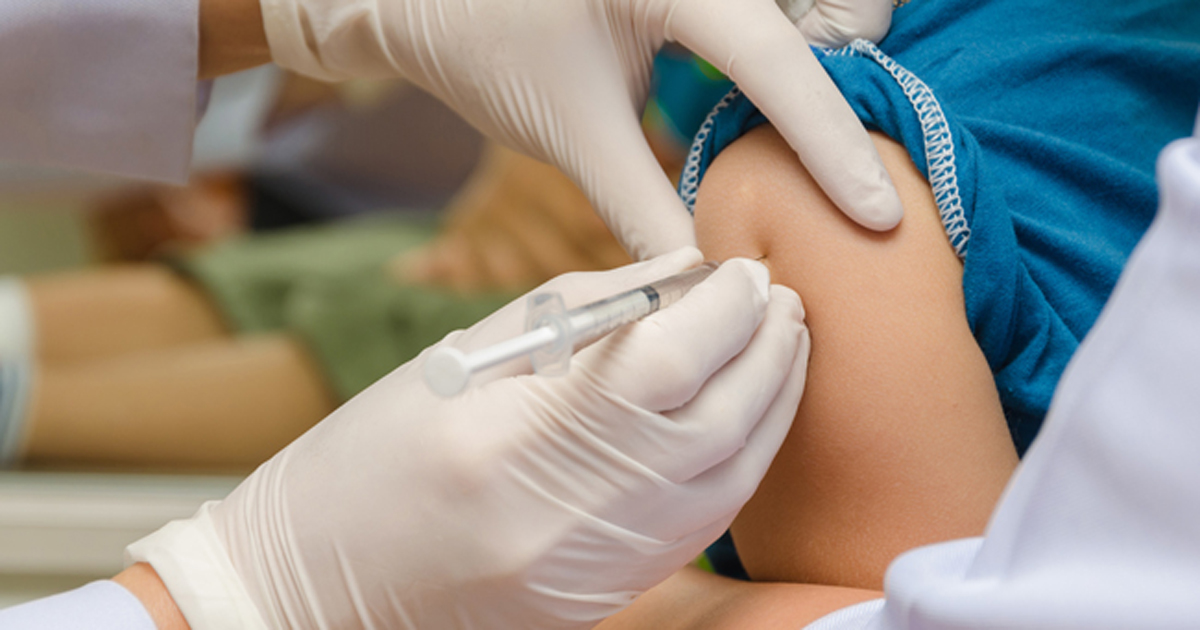 Child getting vaccinated