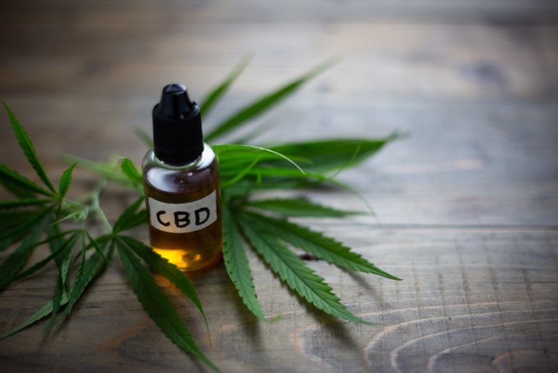 Cannabidiol_205395344