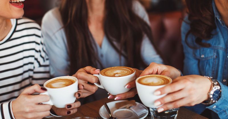 Women drinking coffee