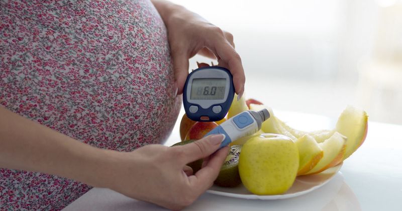 Addressing postpartum stress and postpartum depressive symptoms in women with recent gestational diabetes may help prevent the development of type 2 diabetes. Source: Adobe Stock